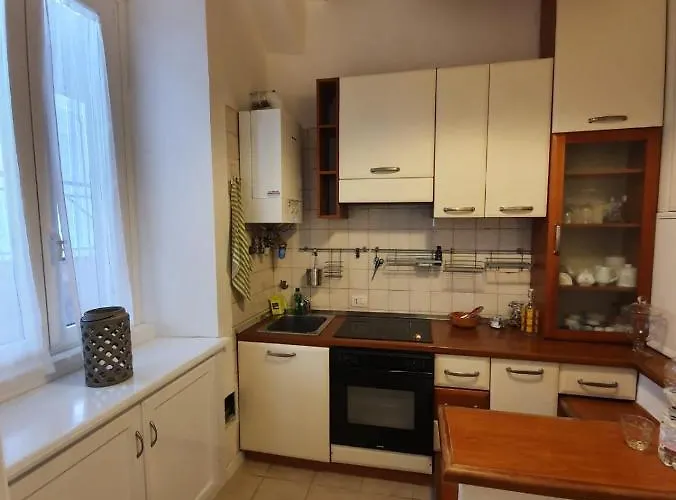 Alice's Corner At Borgo Apartament